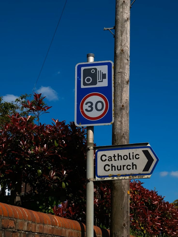 Na tle innych państw Europejskich, Polska nie posiada wielu fotoradarów