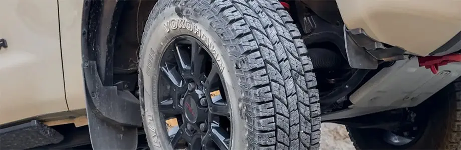 Yokohama Geolandar A/T G015 - opona All Terrain do SUV-&oacute;w i samochod&oacute;w 4x4